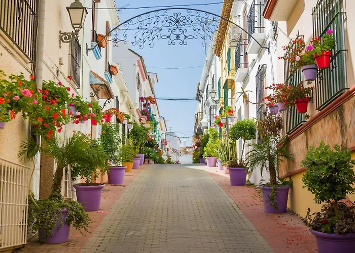 Costa Galera - Happy